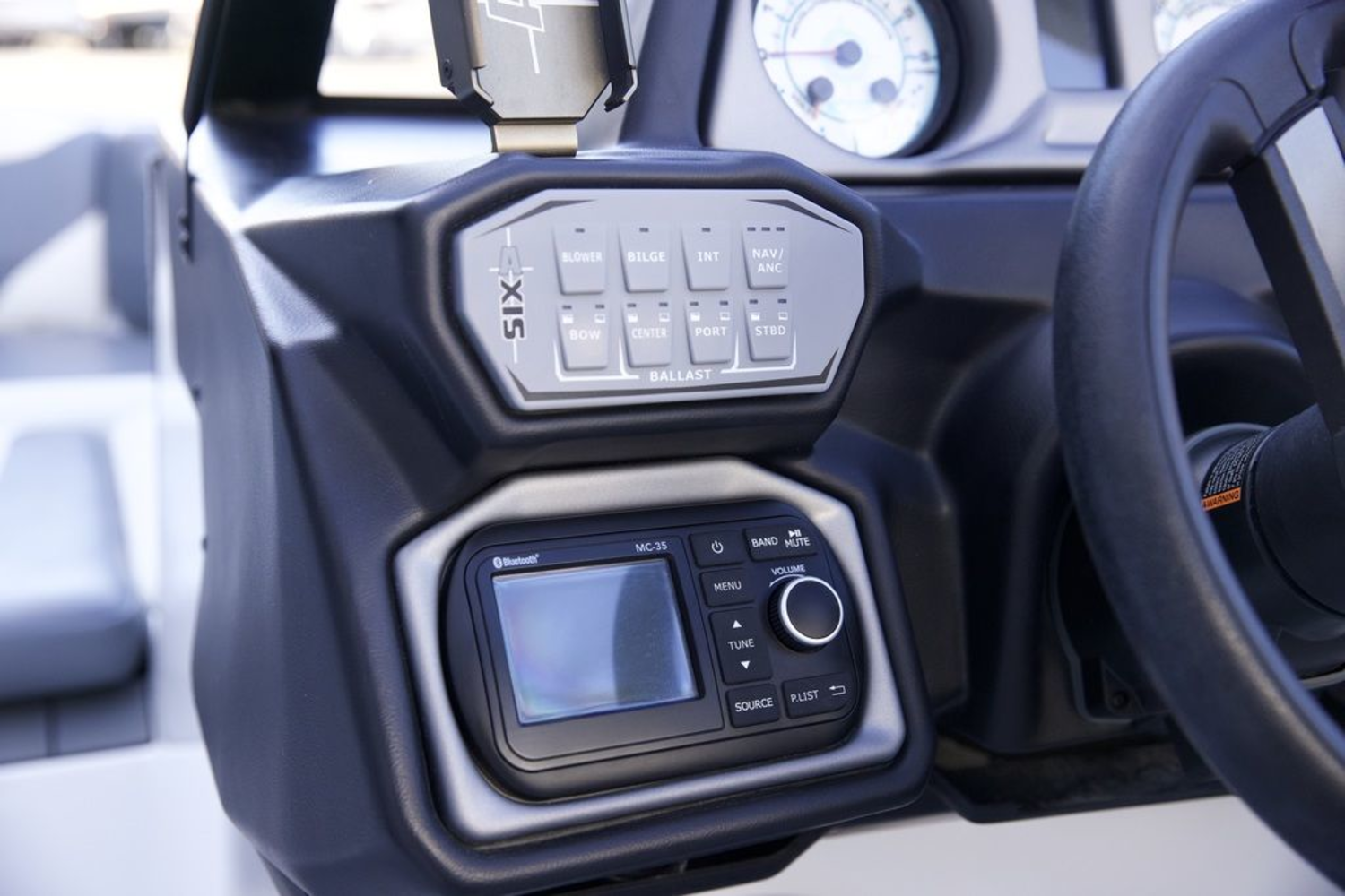 2019 Axis Wake Research T23