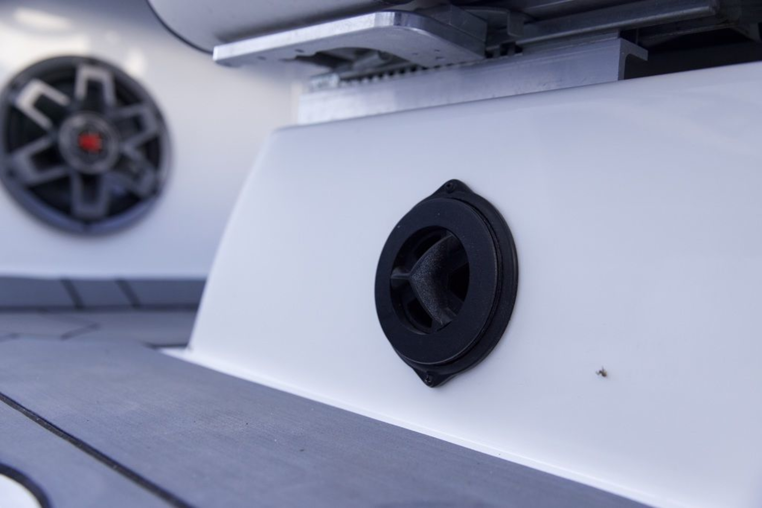 2019 Axis Wake Research T23