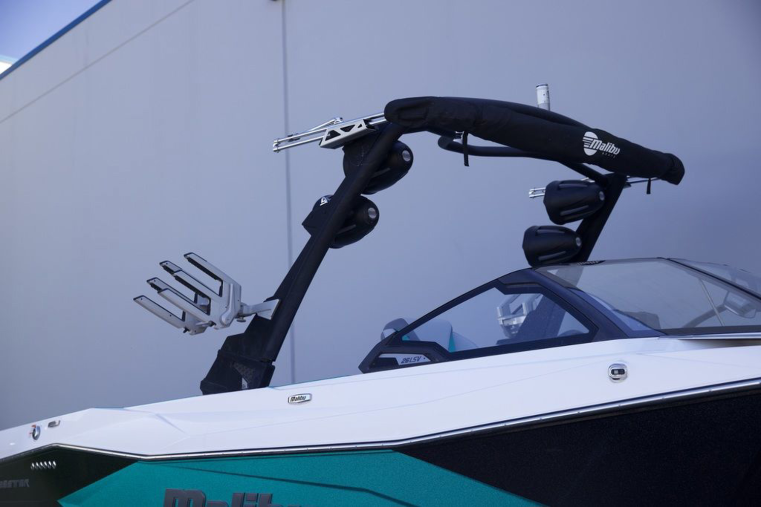 2024 Malibu Boats 26 LSV