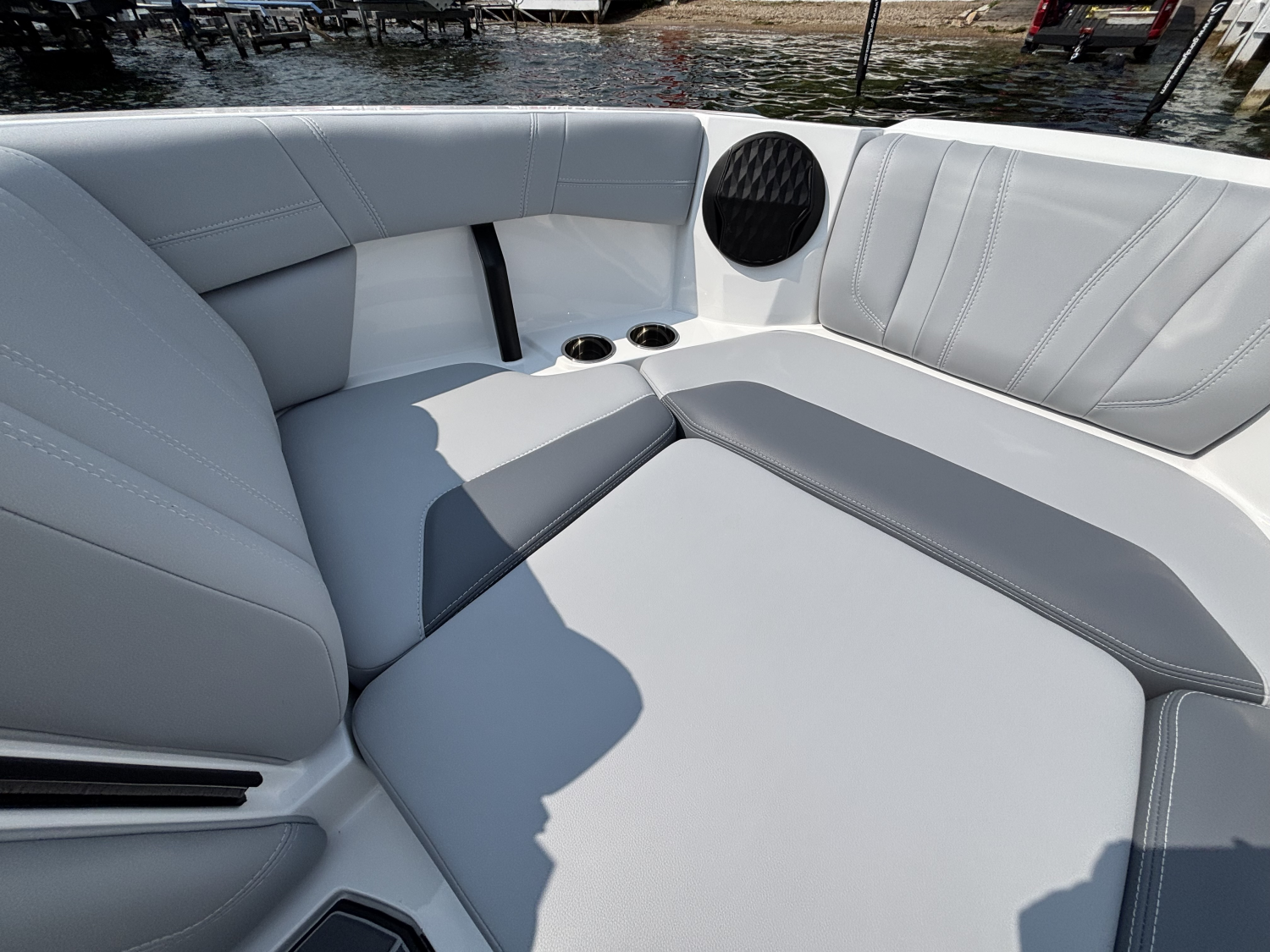 2026 Malibu 21LX