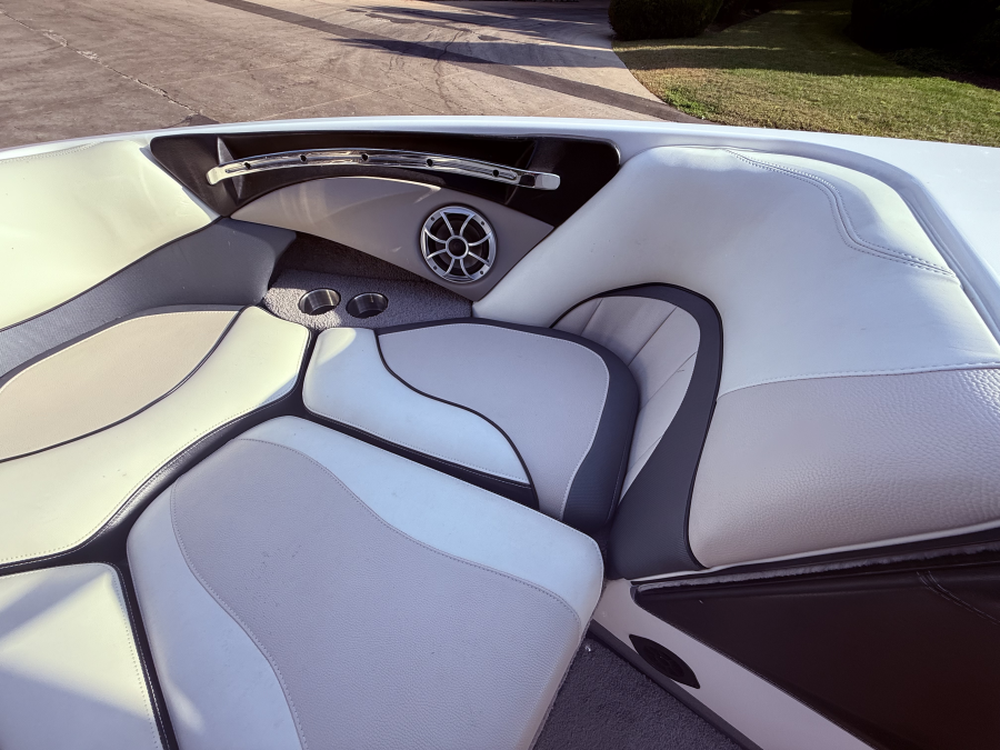 2013 Malibu Boats Wakesetter 23 LSV for sale in Fontana, Wisconsin