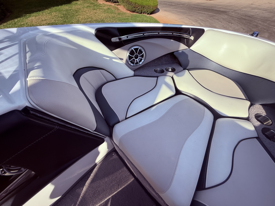 2013 Malibu Boats Wakesetter 23 LSV for sale in Fontana, Wisconsin