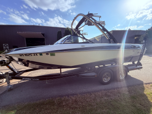 2013 Malibu Boats Wakesetter 23 LSV for sale in Fontana, Wisconsin