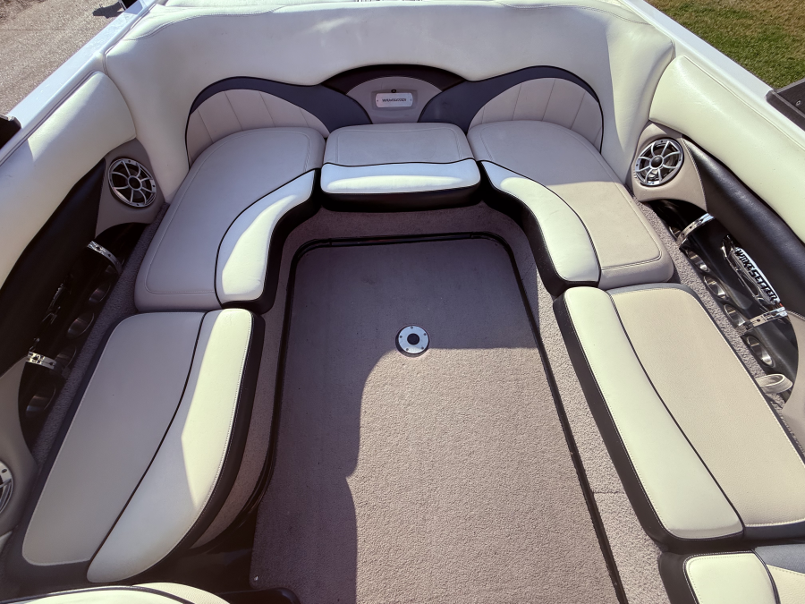 2013 Malibu Boats Wakesetter 23 LSV for sale in Fontana, Wisconsin