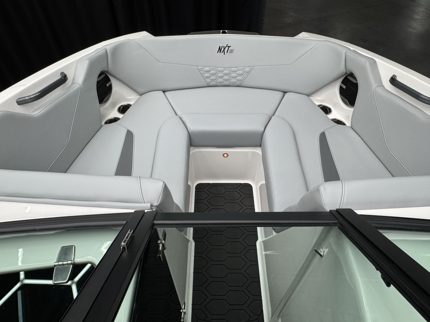 2026 MasterCraft NXT20