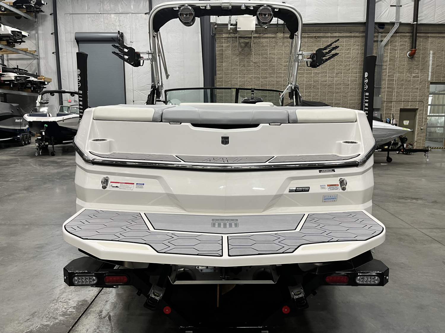 2022 MasterCraft NXT24