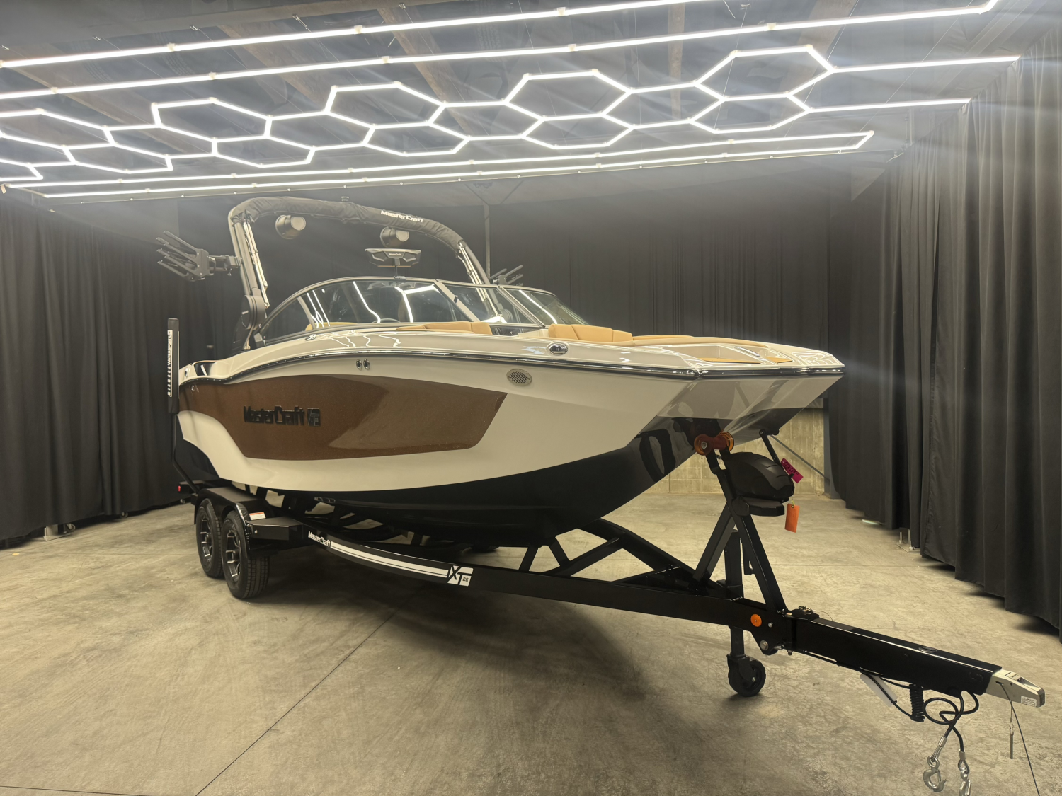 2026 MasterCraft XT22