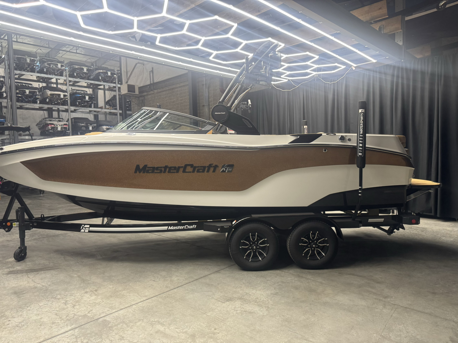 2026 MasterCraft XT22