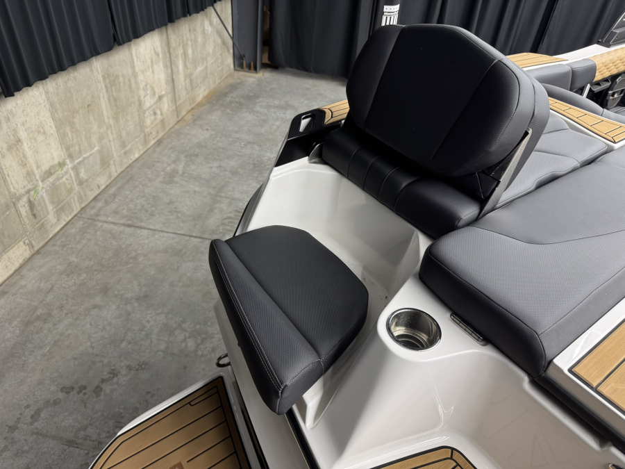 2022 Mastercraft Boats XT23 for sale in , 