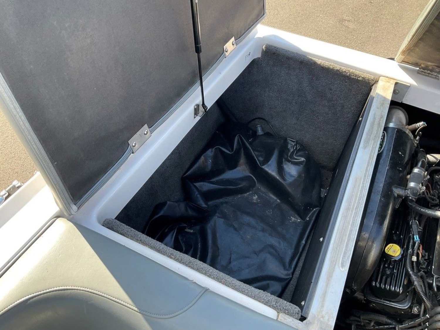 2015 MOOMBA Outback V