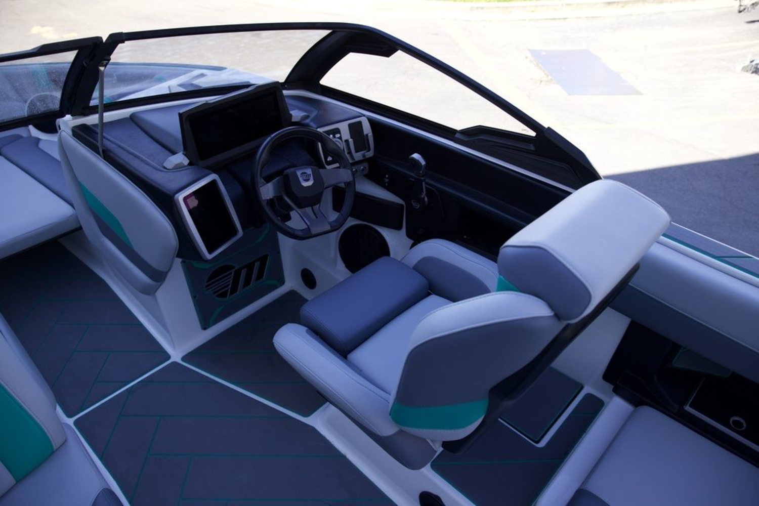 2024 Malibu Boats 26 LSV