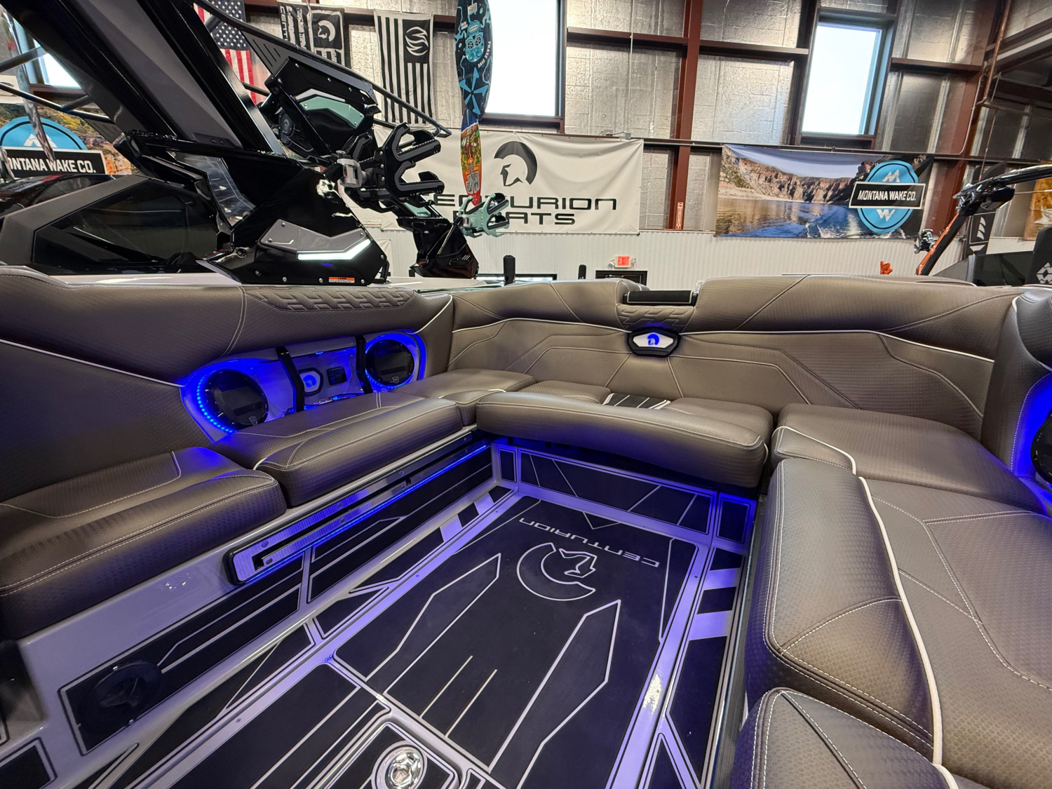 2026 Centurion Ri230