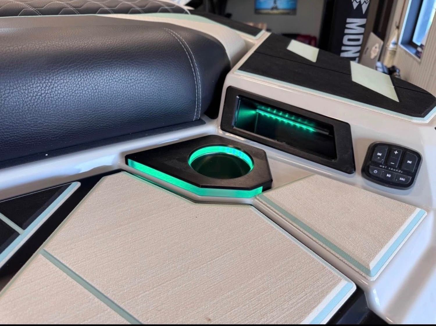 2026 Centurion Ri245