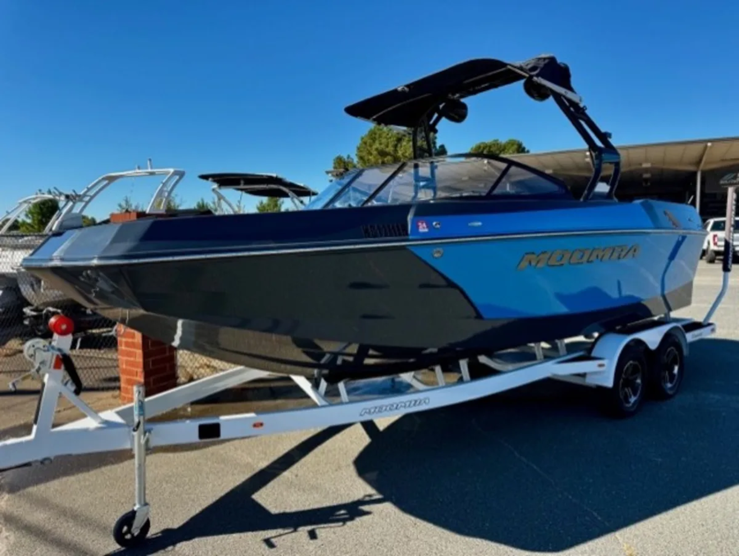 2020 MOOMBA MAX 