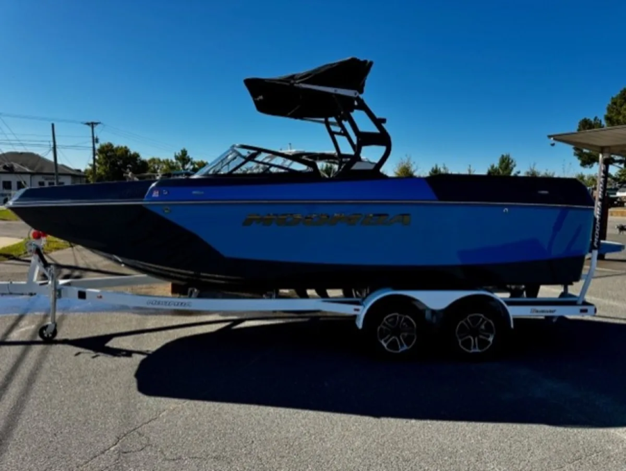 2020 Moomba Boats MAX for sale in CORNELIUS, North Carolina