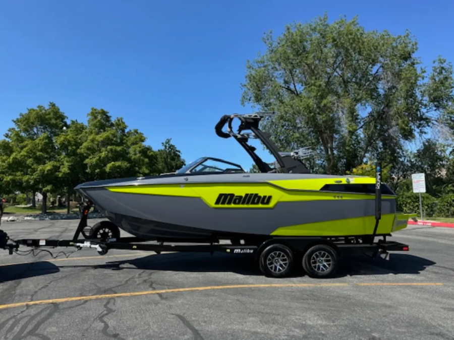2023 Malibu Boats M220 for sale in ISSAQUAH, Washington