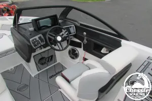 2019 Malibu Boats Wakesetter 25 LSV for sale in , 