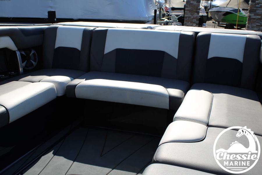 2020 Malibu Boats Wakesetter 25 LSV for sale in Elkton, Maryland