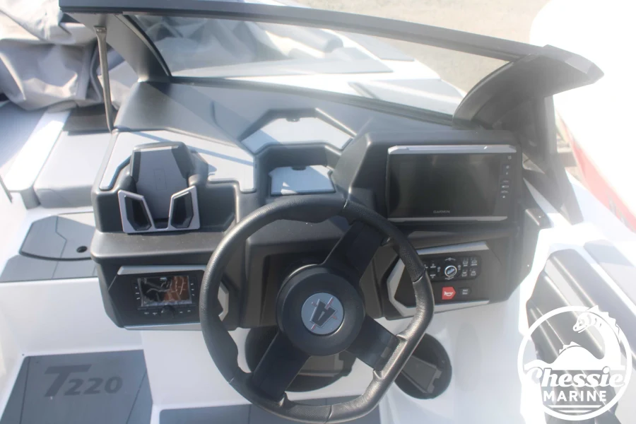 2025 Axis Boats T220 for sale in , 