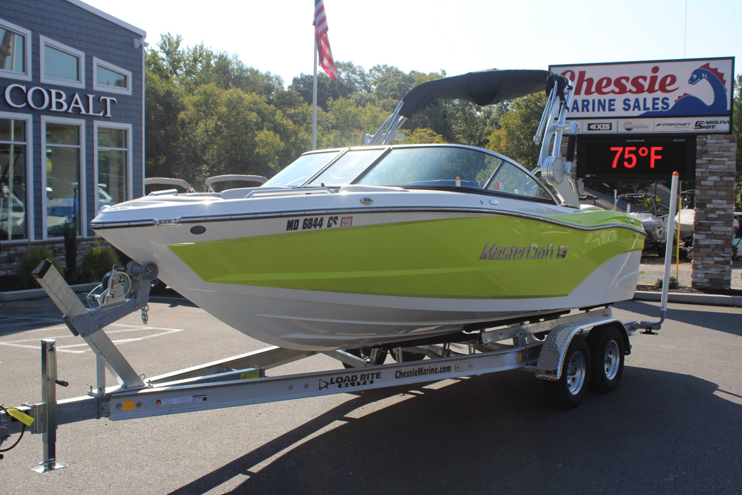 2017 MasterCraft XT 21