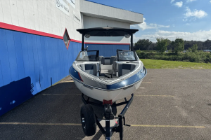 2023 Malibu Boats Wakesetter 25 LSV for sale in Excelsior, Minnesota
