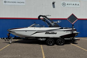 2018 Malibu Boats Wakesetter VLX for sale in Excelsior, Minnesota