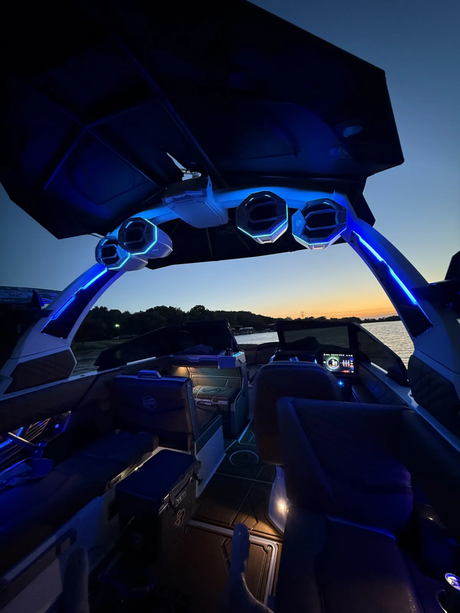 2024 TIGE 23ZX ULTRE