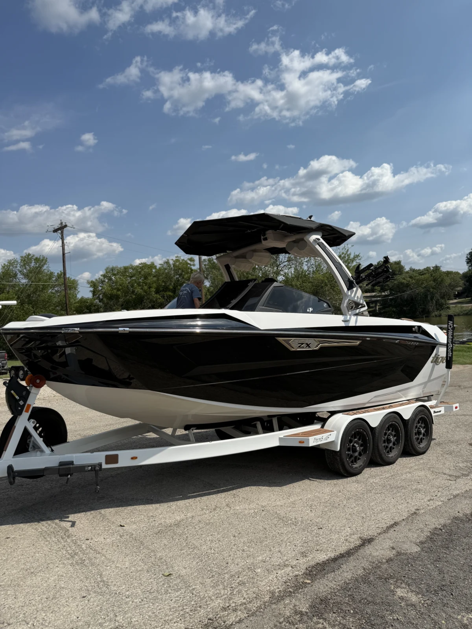 2024 Tige Boats Ultre 23ZX for sale in Fort worth, Texas