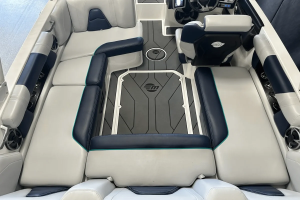 2021 Malibu Boats Wakesetter VLX for sale in Excelsior, Minnesota