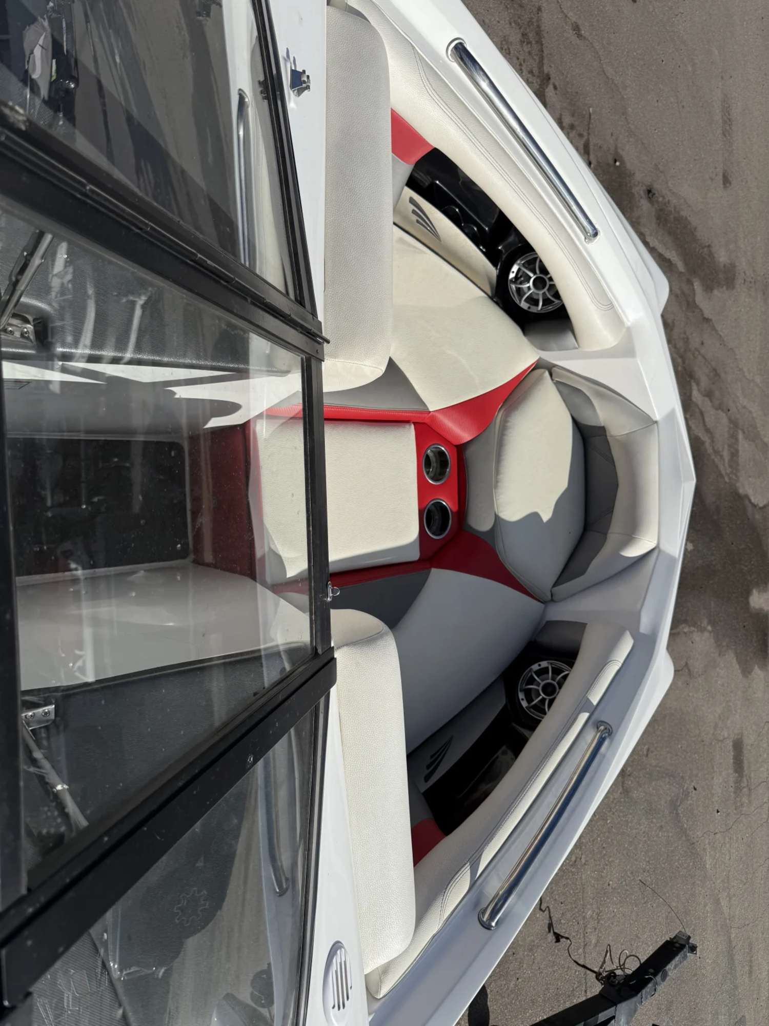 2013 TIGE R20 Wake boat