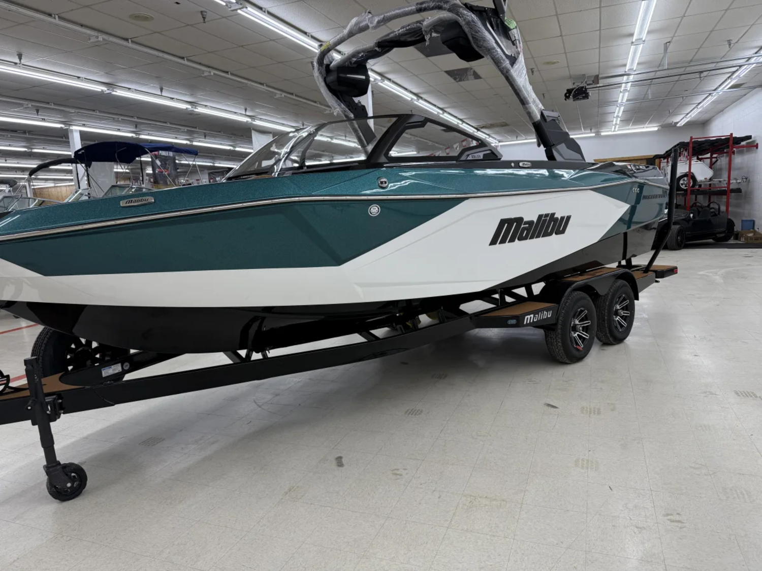 2026 MALIBU Wakesetter 23 LSV w/M6DI & TRL