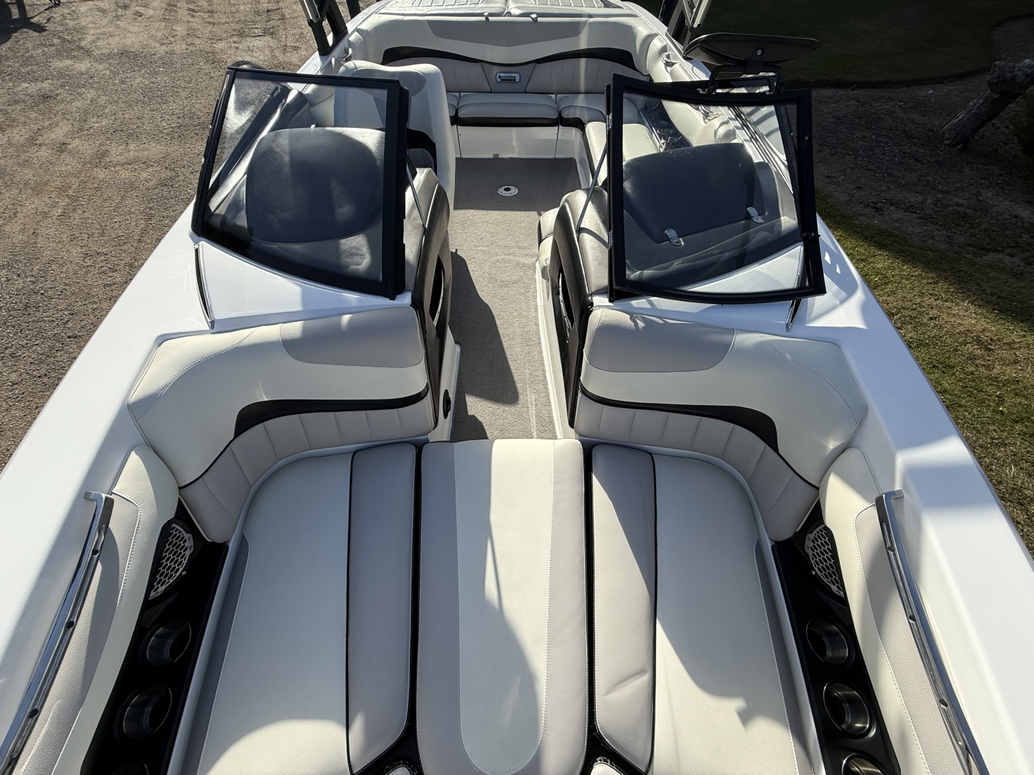 2012 Malibu Wakesetter 22 MXZ