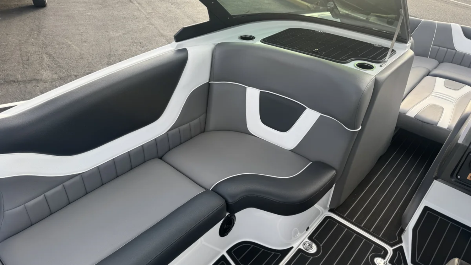 2020 MB Sports F24 Tomcat Alpha