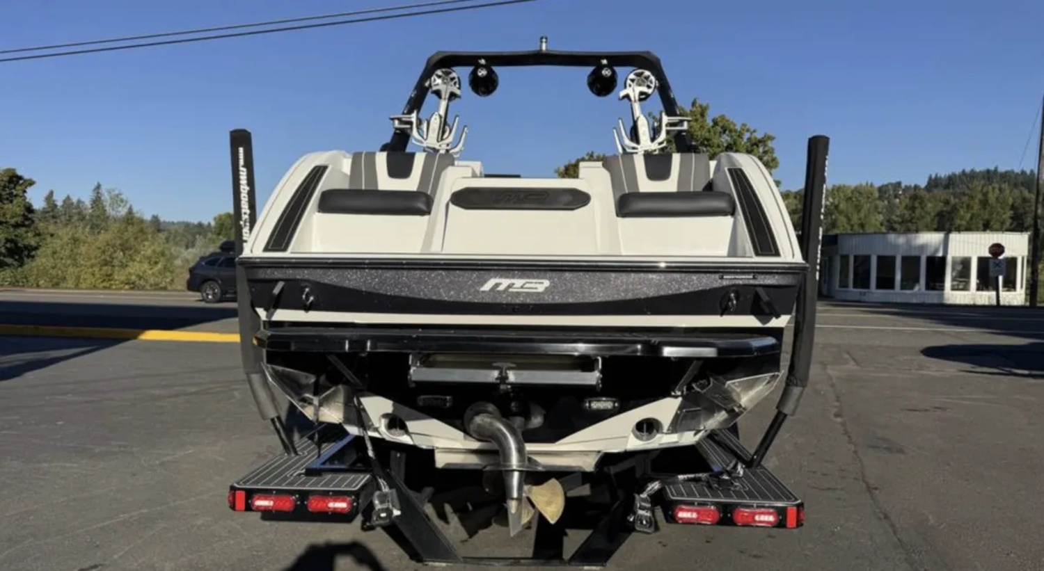 2020 MB Sports F24 Tomcat Alpha