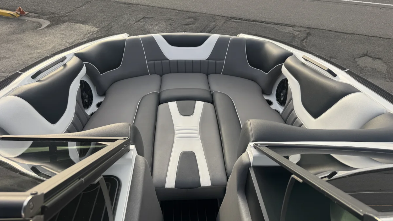 2020 MB Sports F24 Tomcat Alpha