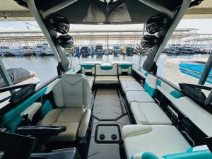2021 Malibu Boats M240 for sale in Volente, Texas