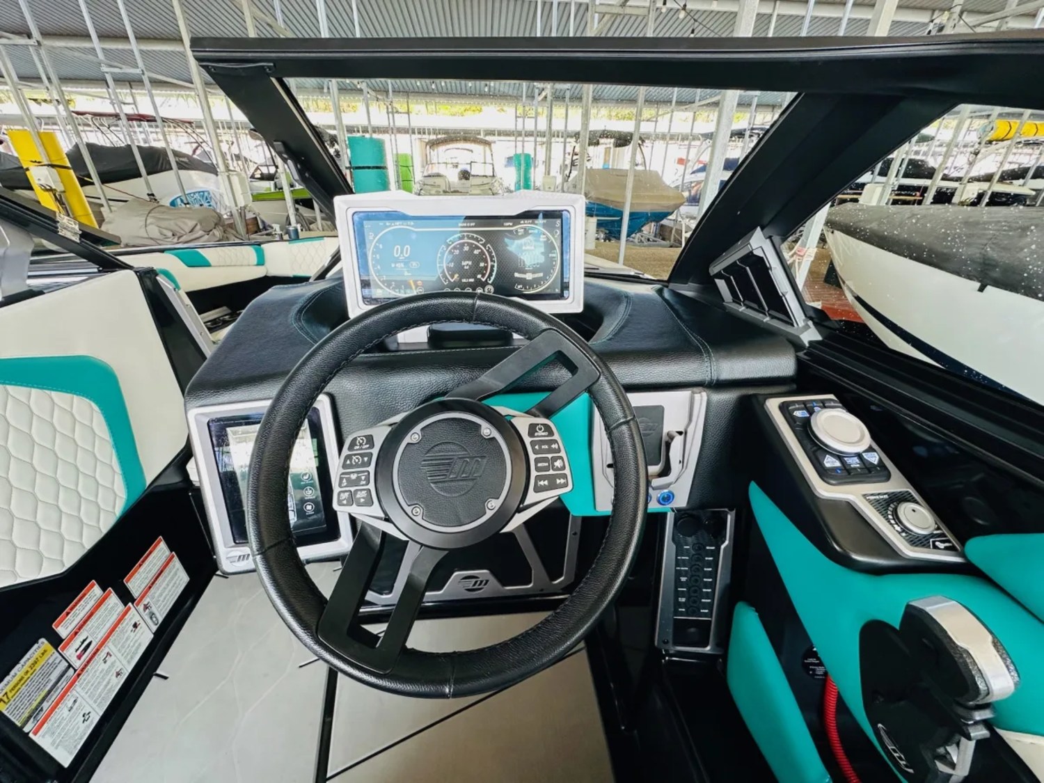 2021 Malibu Boats M240 for sale in Volente, Texas