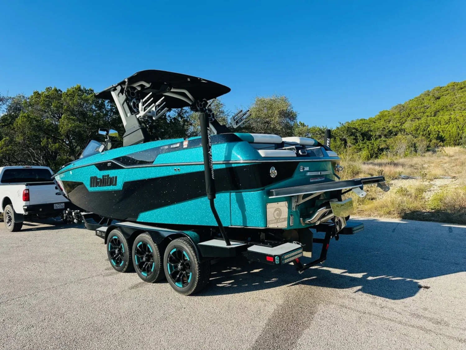 2021 Malibu Boats M240 for sale in Volente, Texas