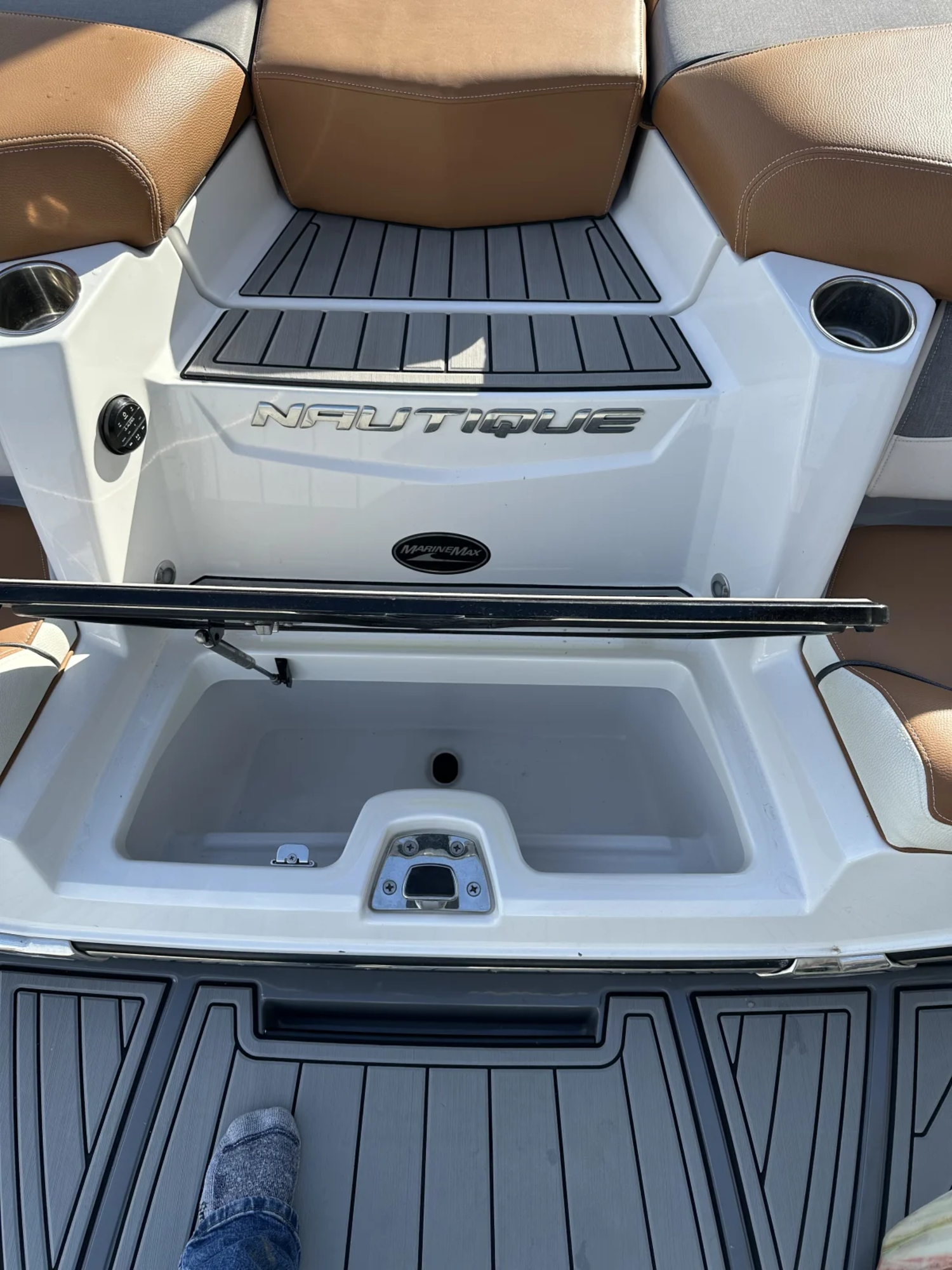 2021 G23 Nautique 