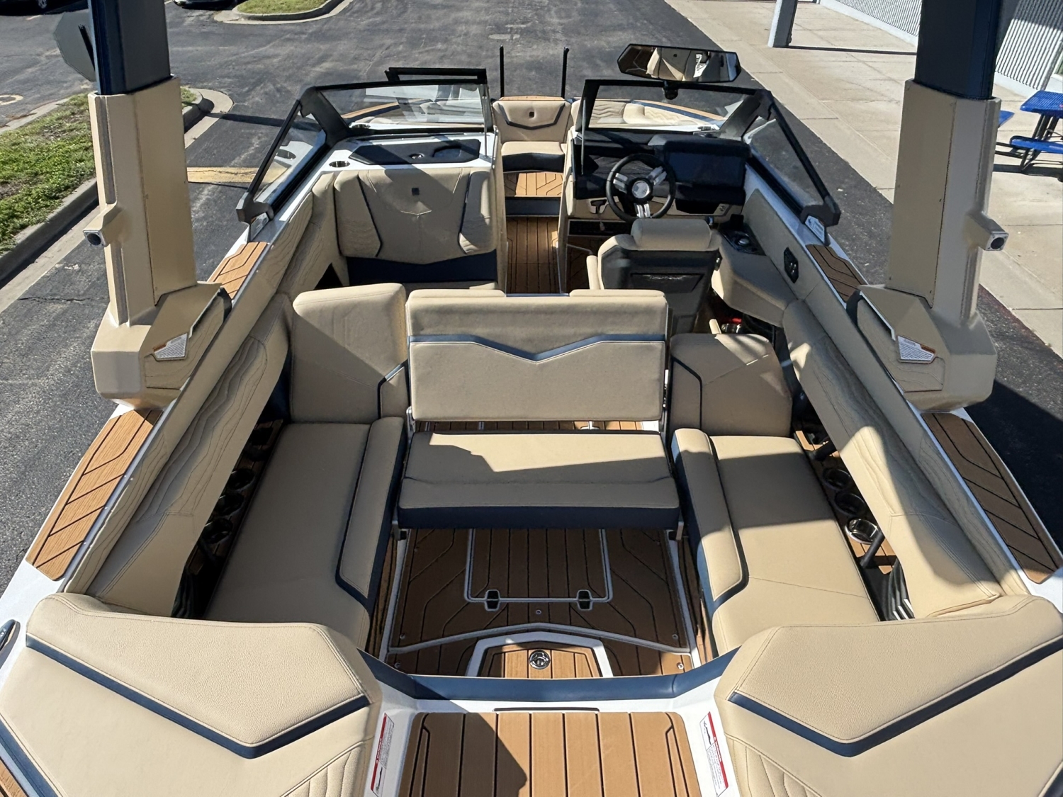 2026 Nautique Super Air G23
