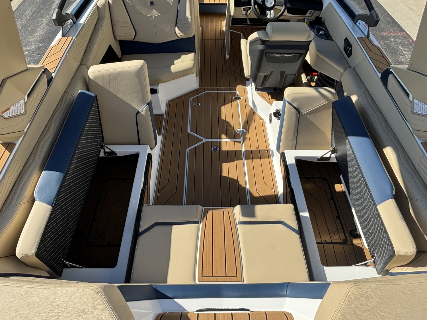 2026 Nautique Super Air G23