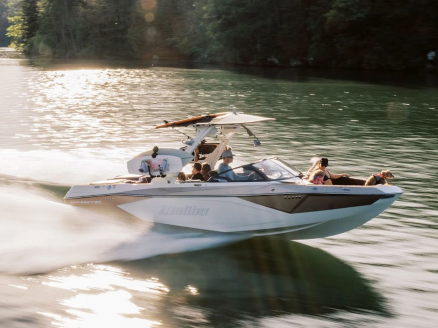 2025 Malibu Boats 23 LSV