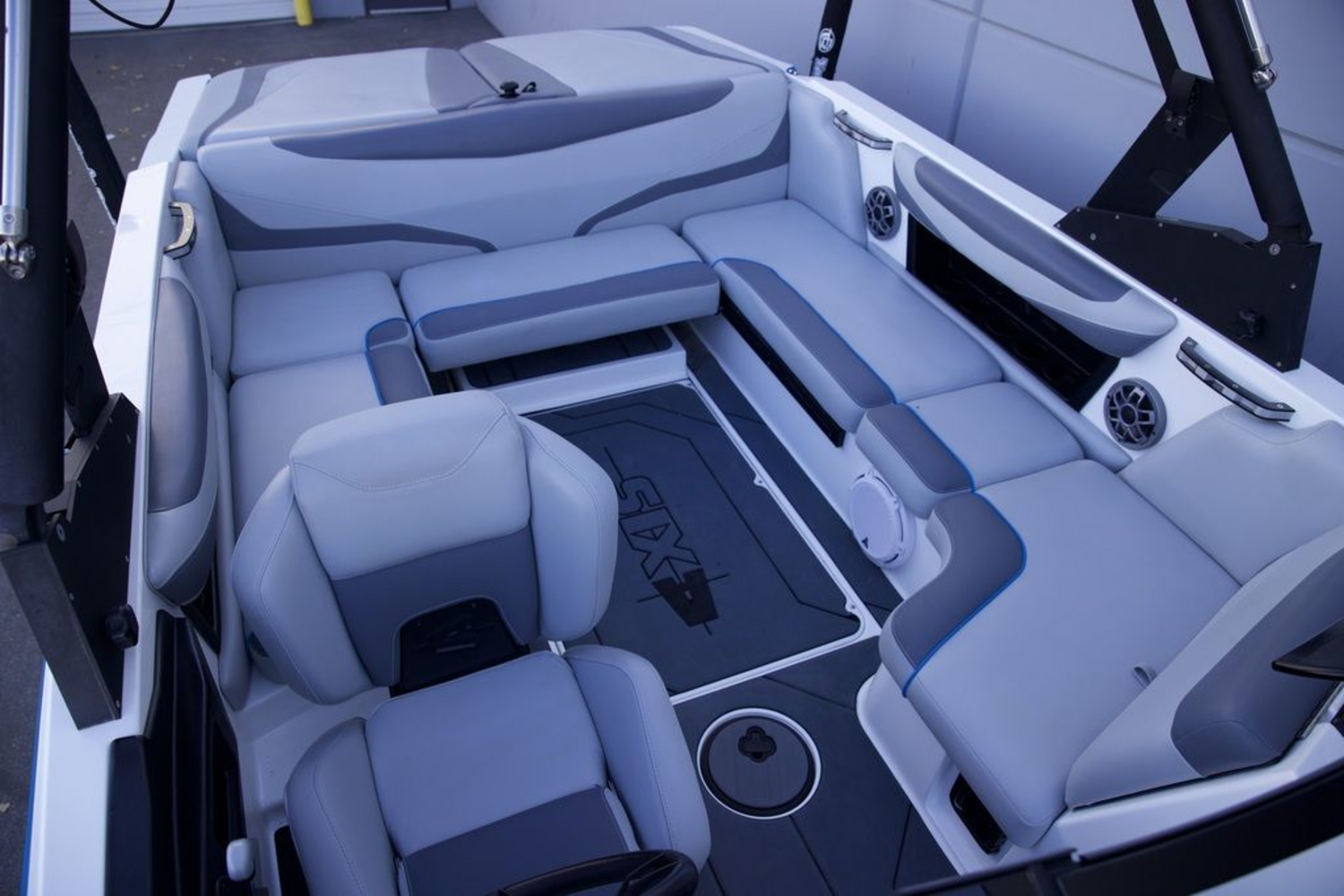 2020 Axis Wake Research T22