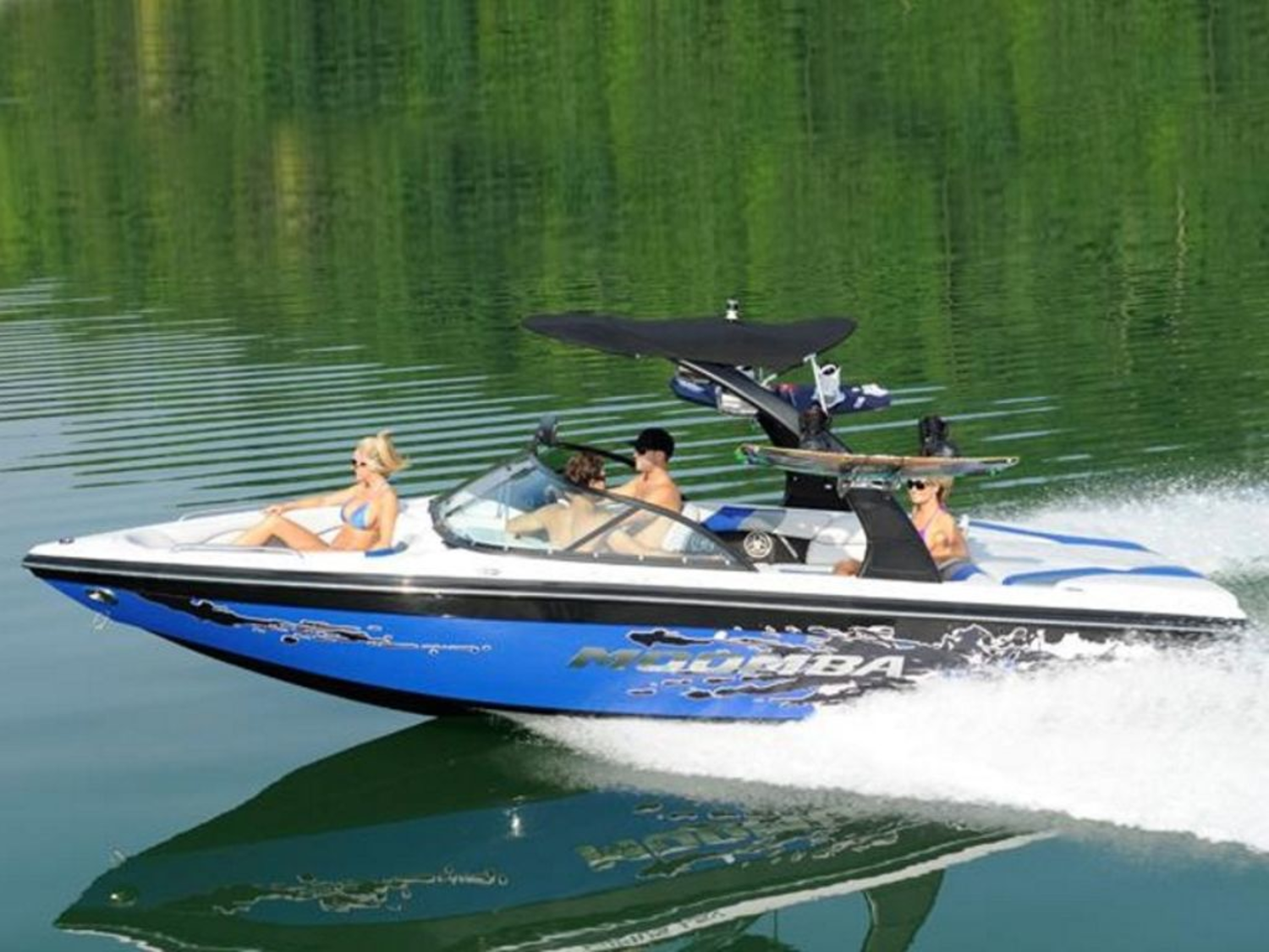 2011 MOOMBA Mobius LSV