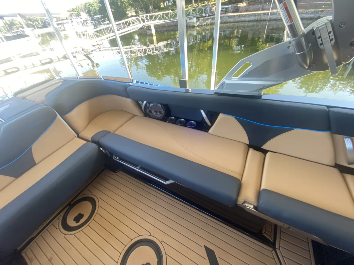 2021 MasterCraft XT25