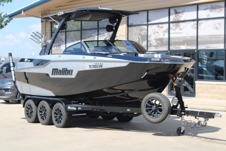 2022 Malibu Boats M220 for sale in Dallas, Texas