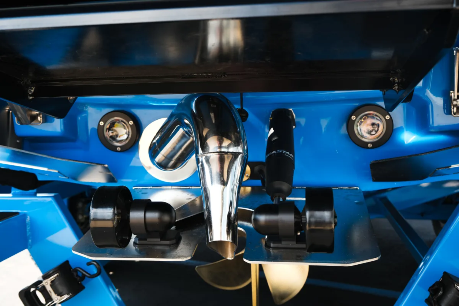 2026 SUPRA SA450 PACIFIC BLUE & ECLIPSE METAL FLAKE 