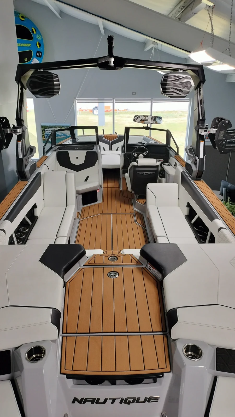 2026-nautique-gs24-113234-image4.webp