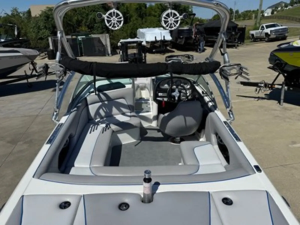 2008 Centurion Boats Elite for sale in Lebanon, Tennessee