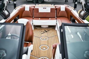 2022-mastercraft-x24-113259-image16